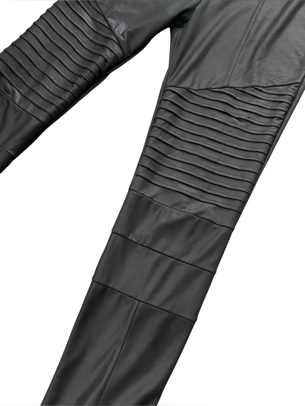PLUSH Fleece Lined Faux Leather Moto Leggings - Picture 4 of 10